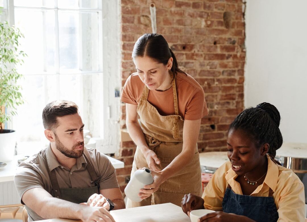 Orange Minimalist Mobile Video Tiktok Story Video-5